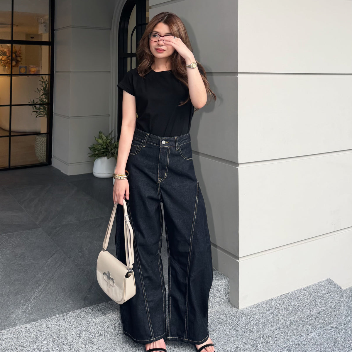 REVIVE BARREL JEANS